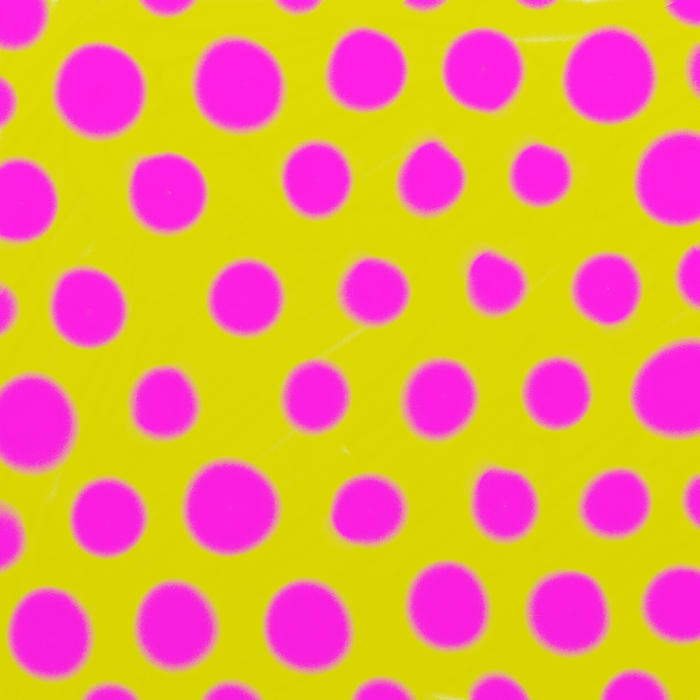 <p>Pink and yello polka dots chalk pattern.</p>