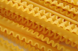 11802   Frilled Edges of Dry Lasagna Noodles