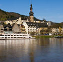 8255   Riverboat on the Mosel River