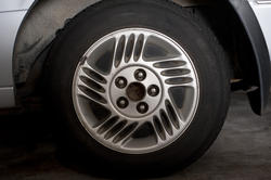 11140   Car wheel with alloy sports rim