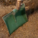 9863   Green garden shovel