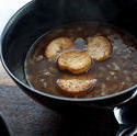 8519   Fried croutons in onion soup