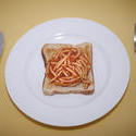 8520   Slice of toast and spaghetti