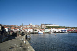 7855   Whitby fishing port