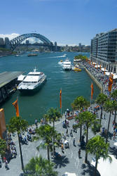 10698   Ships at Beautiful Harbour in Sydney Australia