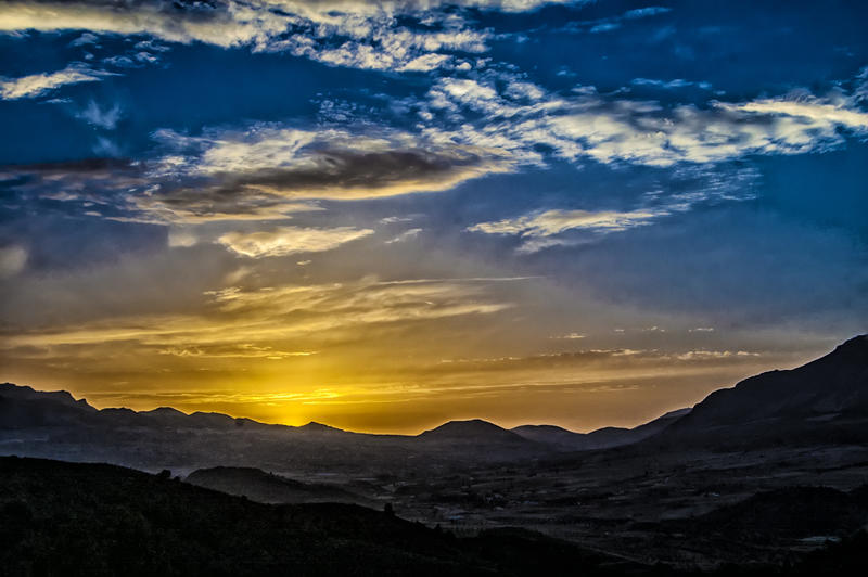 <p>Darkening</p>
Sky after sunset.