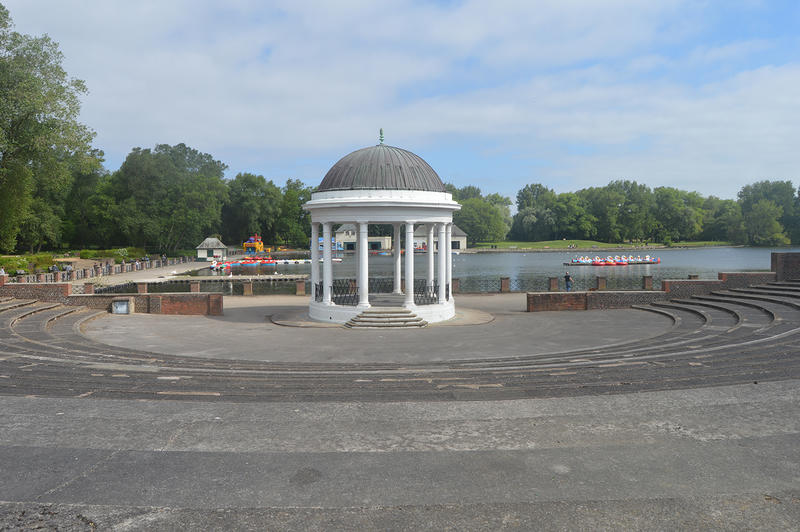 <p>Old Bandstand in the UK.</p>

<p>More photos like this on my website at -&nbsp;https://www.dreamstime.com/dawnyh_info</p>
Old Bandstand in the UK