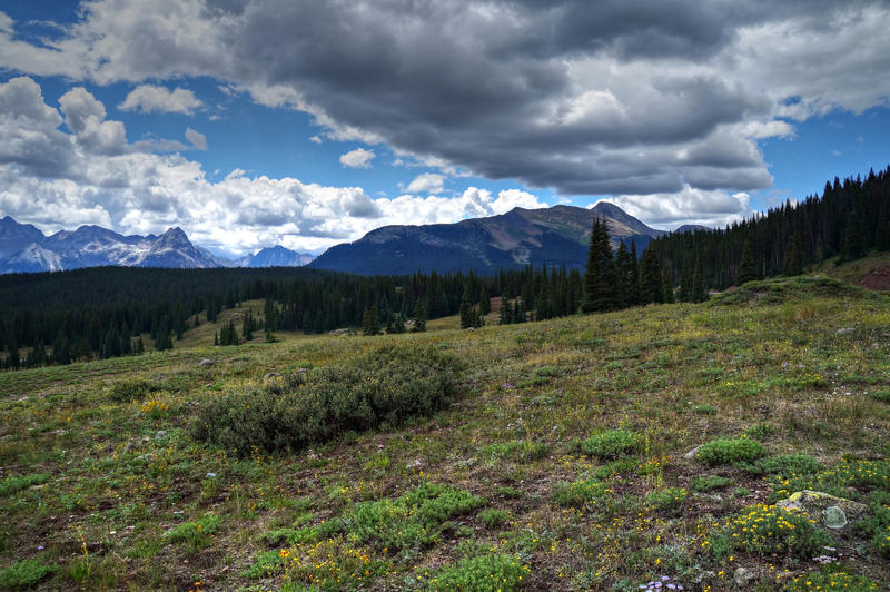 <p>This is one of many scenes along Colorado&#39;s Million Dollar Highway as it traverses the San Juan Mountains between Durango and Silverton.</p>

<p><a href="http://pinterest.com/michaelkirsh/">http://pinterest.com/michaelkirsh/</a></p>
