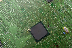 13795   Chip controller on motherboard