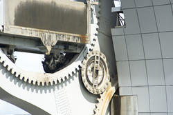 12839   Rusted gear mechanism on the Falkirk Wheel