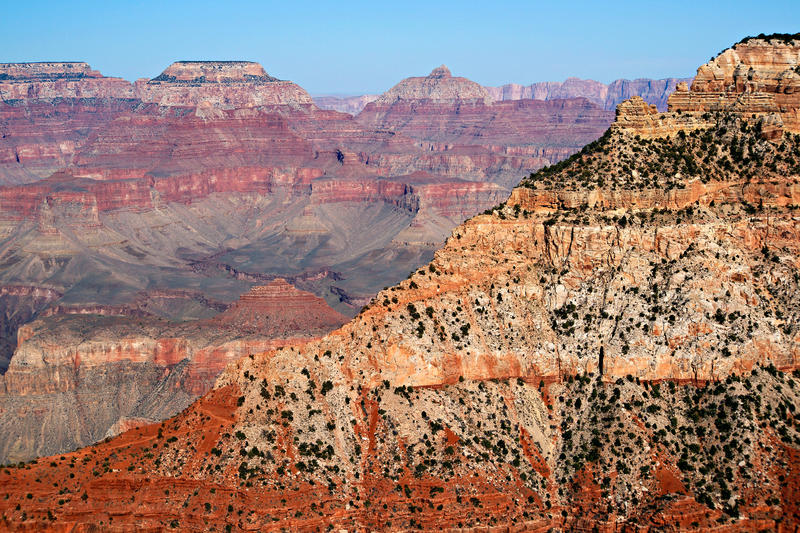 <p>In this view from the south rim near Mather and Yavapai Points the O'Neill Butte is visible behind the foreground ridge.</p>
<p><a href="http://pinterest.com/michaelkirsh/">http://pinterest.com/michaelkirsh/</a></p>