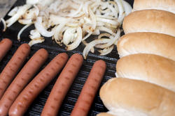 12759   making delicious hot dogs