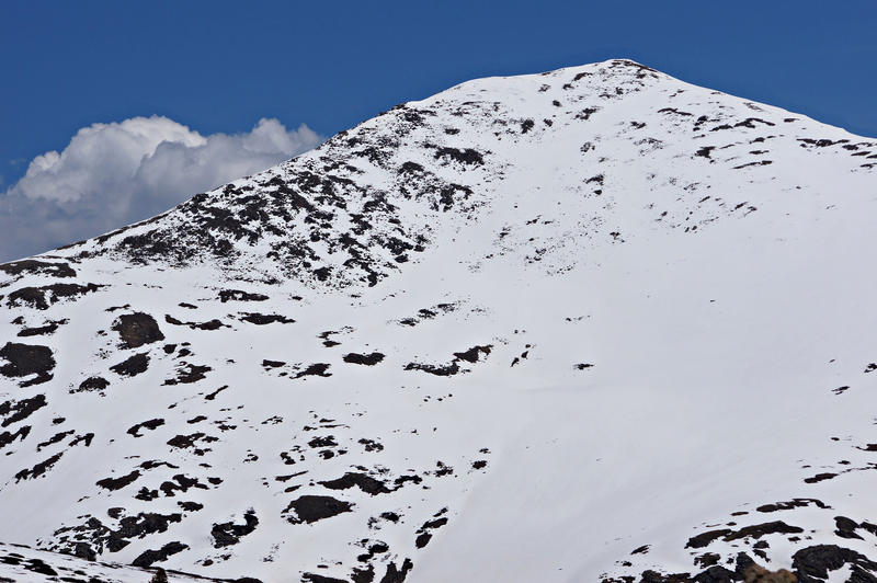 <p>This Mountain Peak is visible from the summit of Colorado&#39;s Independence Pass.</p>

<p><a href="http://pinterest.com/michaelkirsh/">http://pinterest.com/michaelkirsh/</a></p>
