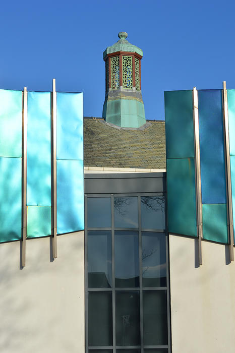 <p>Modern architecture and old architecture&nbsp;together. The old library at Bispham near Blackpool given a modern make over.</p>
Modern architecture and old architecture together.