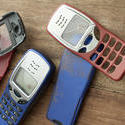 13805   Casings old style mobile phones