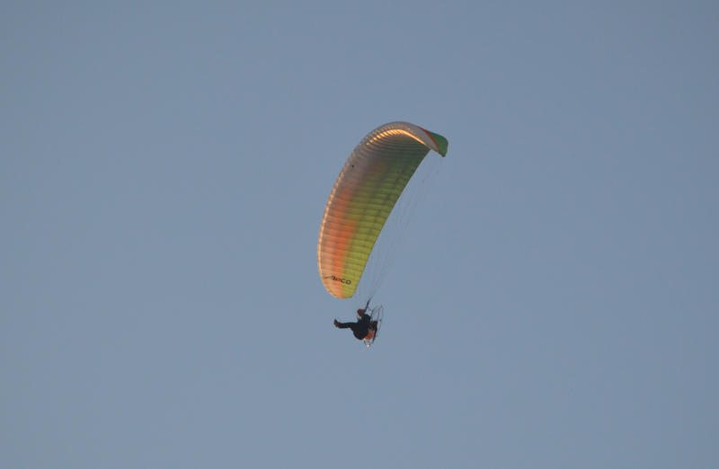 <p>Paragliding in the sky over Lancashire. Photographed at the beach in Cleveleys near to Blackpool.</p>

<p>More photos like this on my website at -&nbsp;https://www.dreamstime.com/dawnyh_info</p>
Paragliding in the sky over Lancashire