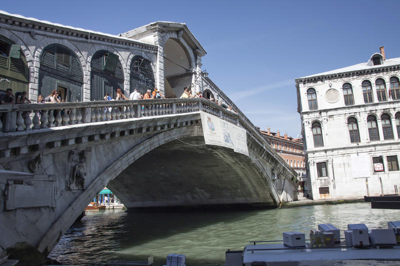 <p>The famous Rialto Bridge in Venice with the Grand Canal flowing beneath.</p>
Ralto Bridge on the Grand Canal