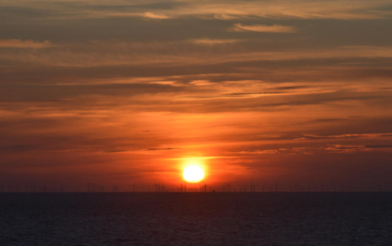 <p>Red sunset on a beach in Lancashire, UK. More sunsets like this on my website at -&nbsp;https://www.dreamstime.com/dawnyh_info</p>

<p>&nbsp;</p>
Red sunset on a beach in Lancashire, UK