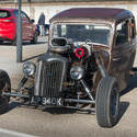 17379   Hot Rod car at a car show