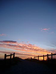 79-fence_sunset_silhouette_9357.JPG