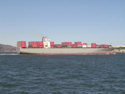 928-container_ship_01904.JPG