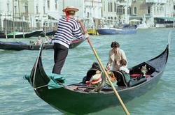 1875     Italy Venice gondola