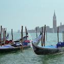 1903-Italy_Venice_gondolas_San_Giorgio_Maggiore.jpg