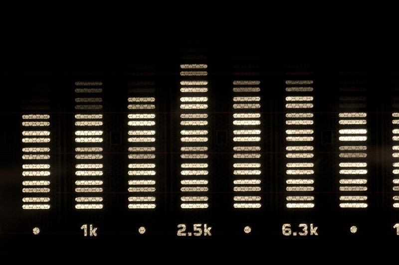 illuminated display of a hi-fi sepctrum analyser