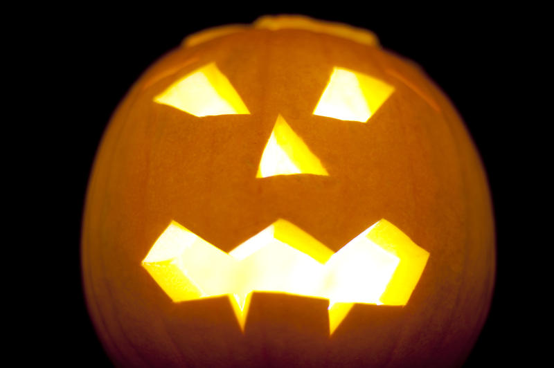 a creepy halloween jack-o-lantern