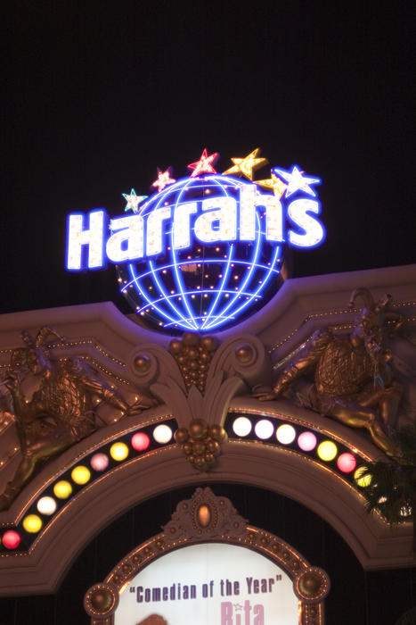 editorial use only: illuminasted sign at harrahs casino las vegas