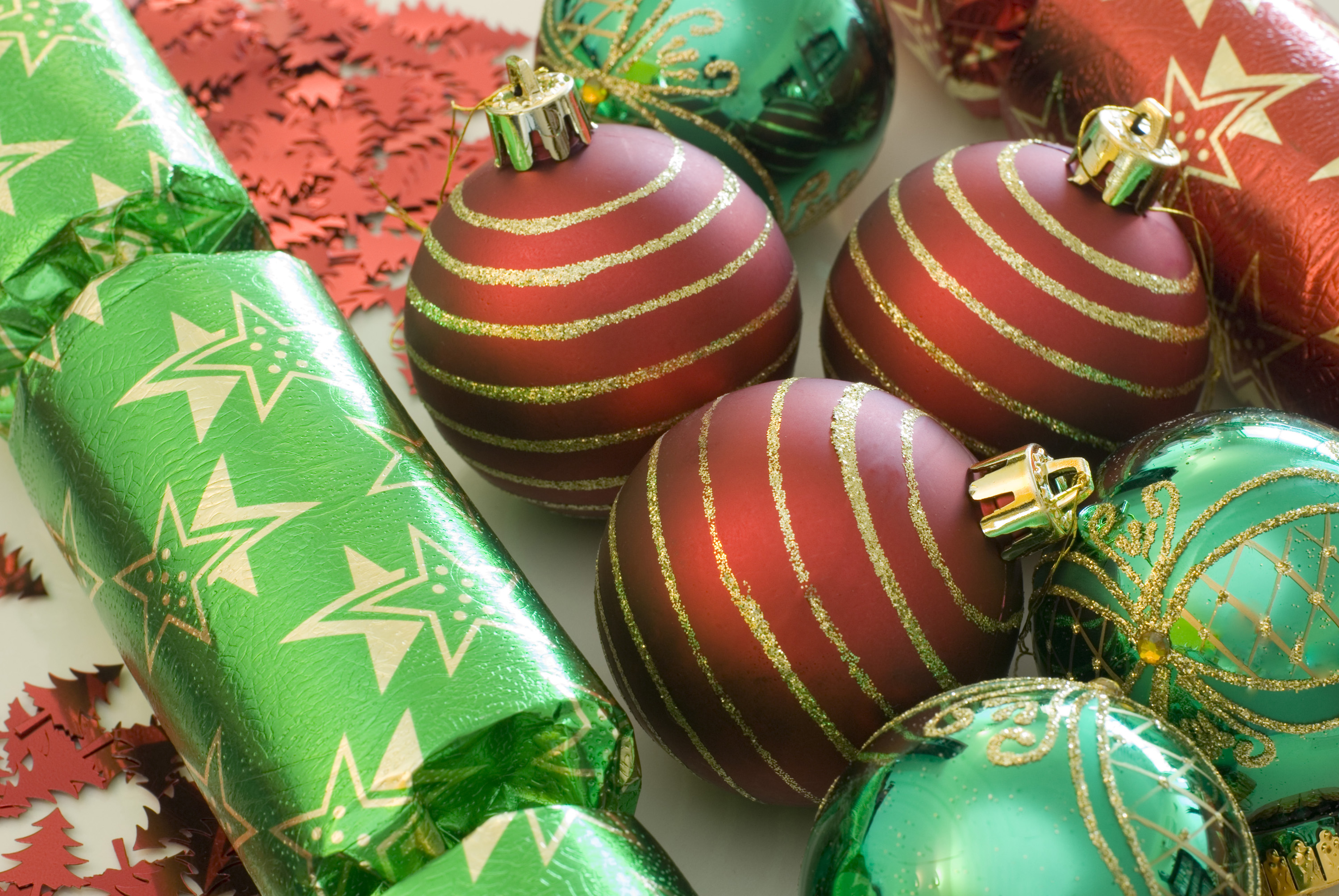 Free Stock Photo 3631red and green decorations  freeimageslive