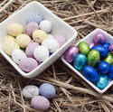 5057   Colourful Easter Egg Candy