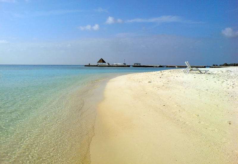 <p>maldivian-beach.jpg</p>