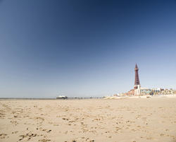 7654   Blackpool Beach