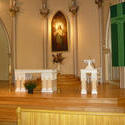 6685   Altar at St Georges Church