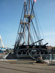 6639   USS Constitution tied to the wharf