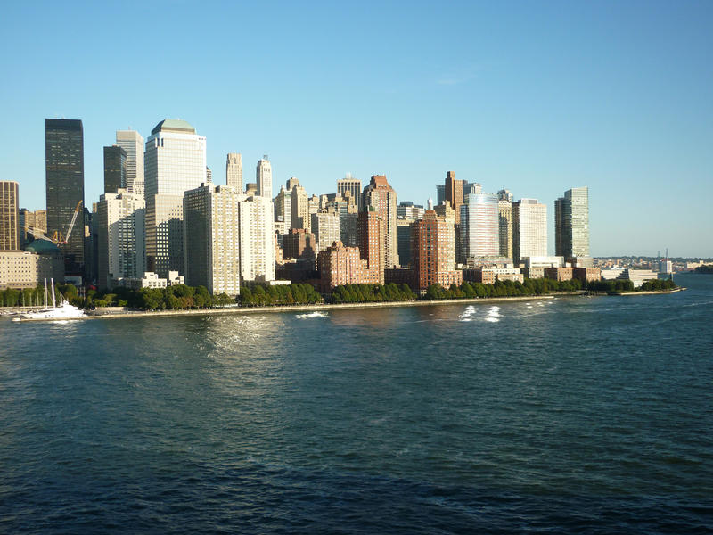 View of the high-rise buildings or lower Manhattan as seen from the Hudson river