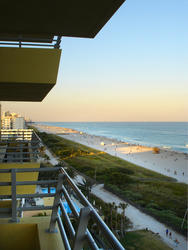 6497   Miami beachfront view
