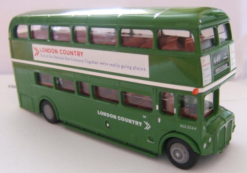 <p>Routemaster Coach Londont Country 1:43 Scale Diecast Model 2</p>