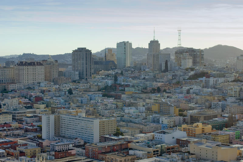 looking towards twin peaks with the buildings of central san francisco in the foreground