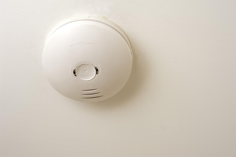 a domestic ceiling mounted mains powered smoke detector