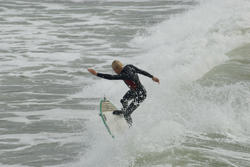 5699   surfer