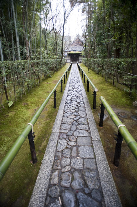 walkway to the entrance of Koto-in (Daitoku-ji) temple in Kyoto, Japan