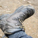 5872   muddy walking boot