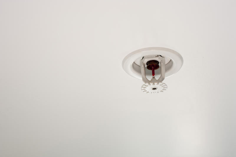 a ceiling mounted fire sprinkler head