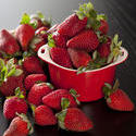 10412   Ripe red strawberries