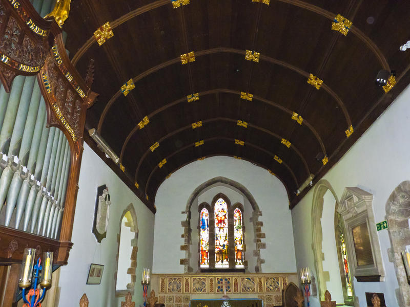 <p>Roof Timber Gold</p>Looking up at the roof inside Ellingham church you see this beautiful timber structure finished with a tasteful touch of gold.