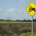 10782   Warning sign for agricultural vehicles