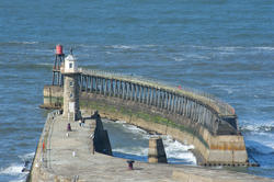 8042   Whitby East Pier