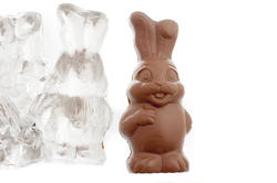 13452   chocolate Easter bunny